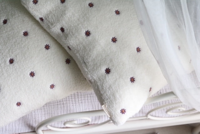 Tyynynpäällinen Teddykangas